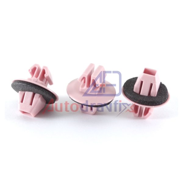 P438 Grampo Moldura Do Para-lama Tracker (701262)