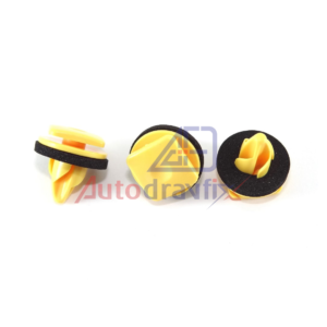 P776 Grampo Da Ponta Do Spoiler Lateral Renegade (701737)